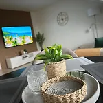 Cosy Flat In Near & Center Parnu