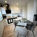 Cosy Flat In Near & Center Apartment Parnu