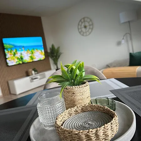 Cosy Flat In Near & Center Parnu