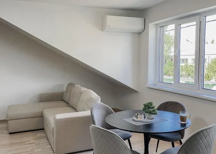 Cosy Flat In Near & Center Pärnu