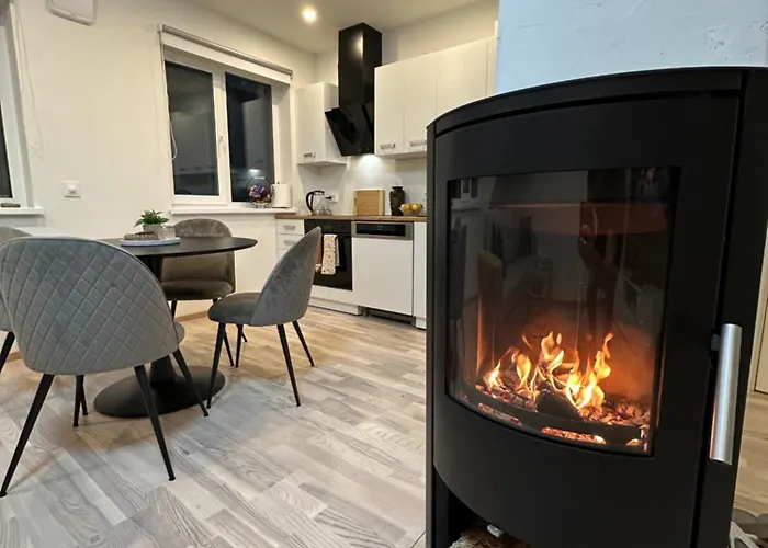 Cosy Flat In Near & Center Apartamento Pärnu